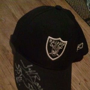 Meet your Posher, Kenneth